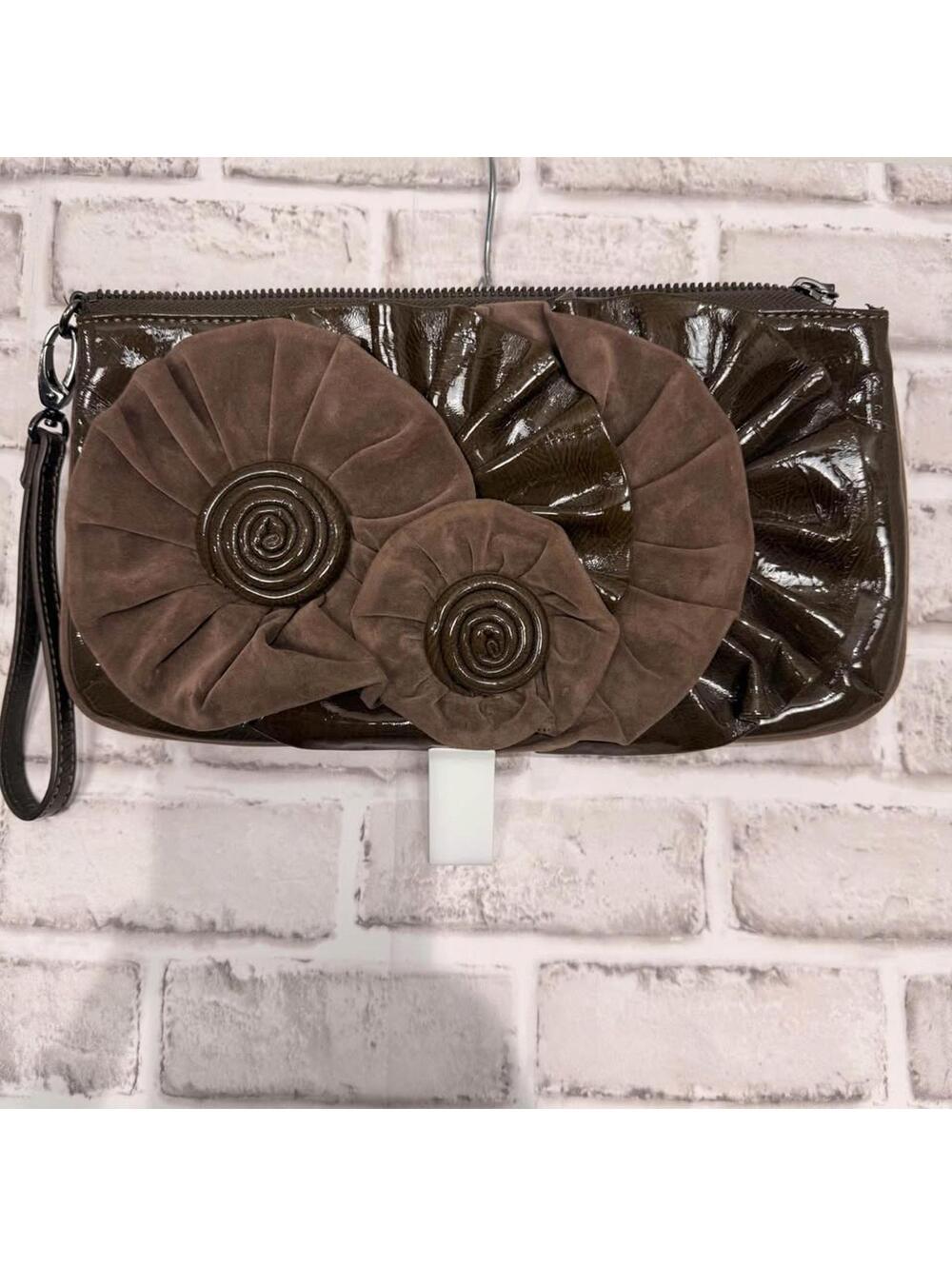 Nine West Clutch/Wristlet Purse Brown Floral Decor